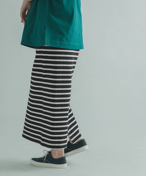 FORK&SPOON(フォークアンドスプーン)の「FORK&SPOON カットソーボーダースカート(スカート・レディース・ブラック系その他/ホワイト系その他・1/2)」の21枚目の写真