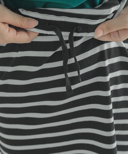 FORK&SPOON(フォークアンドスプーン)の「FORK&SPOON カットソーボーダースカート(スカート・レディース・ブラック系その他/ホワイト系その他・1/2)」の14枚目の写真