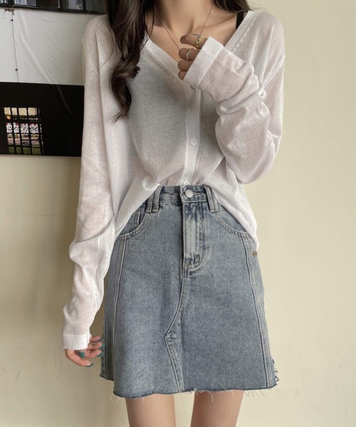 shopnikoniko（ショップニコニコ）の「カーディガン 秋冬 薄手 長袖 シアー ロング Vネック シアーカーディガン（カーディガン/ボレロ・レディース・ホワイト/ブラック/パープル/ピンク/ブルー・フリー）」の14枚目の写真