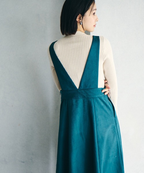 VIS(ビス)の「【吸湿発熱・エコベロ】リブ切替ハイネックニットプルオーバー【sustainable】(ニット/セーター・レディース・ブラック/オレンジ/ピンク/キナリ/ダークグリーン/グレー/イエロー系その他・FREE)」の18枚目の写真