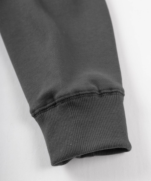 Dickies(ディッキーズ)の「【Dickies/ディッキーズ】サテンワッペン刺繍 ビッグカレッジロゴ スウェット/スタジアムロゴトレーナー/ビッグシルエット/裏毛(スウェット・メンズ・ホワイト/ネイビー/ブラウン/イエロー/ブルー/グリーン/オートミール/スミクロ・M/L/XL)」の15枚目の写真