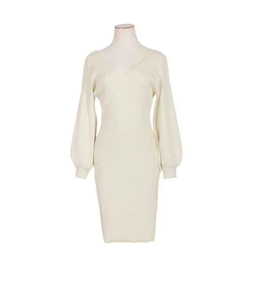 Julia Boutique(ジュリアブティック)の「ミディアム丈・バルーンスリーブタイトニットワンピース/22547(ワンピース・レディース・ブラック/ベージュ/オフホワイト/ピンク/モカ/ピンク系・MEDIUM)」の12枚目の写真