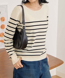 カシミヤタッチクルーネックニット