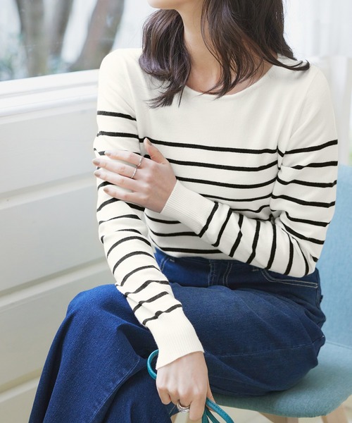 CHAN ME(チャンミ)の「カシミヤタッチクルーネックニット(ニット/セーター・レディース・ベージュ/チャコール/コーラル/レッド/アイボリー/ブラック/ブルー/ホワイト×ブラック/オレンジ/グレー/グリーン/ホワイト系その他/ホワイト/ラベンダー・X-LARGE/MEDIUM/LARGE)」の5枚目の写真