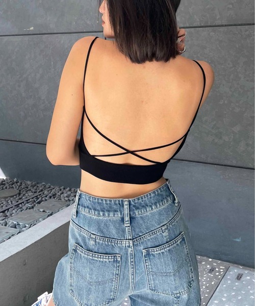 SPIRALGIRL(スパイラルガール)の「【盛れる】クロスラインビスチェ(キャミソール・レディース・ホワイト/ブラック・FREE)」の6枚目の写真