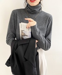 ハイネックプルオーバー