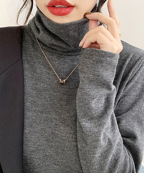 Girly Doll(ガーリードール)の「ハイネックプルオーバー(Tシャツ/カットソー・レディース・ベージュ/グリーン/ダークグレー/キャメル/ホワイト/ライトグレー/ブラック・FREE)」の17枚目の写真
