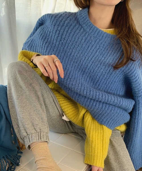VitaFelice（ヴィータフェリーチェ）の「ざっくり編みボリュームカラーニット（ニット/セーター・レディース・イエロー/ブルー・FREE）」の4枚目の写真