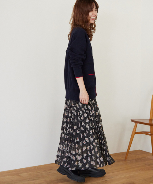 JOURNAL STANDARD relume(ジャーナルスタンダード レリューム)の「ドットフラワープリントプリーツスカート(スカート・レディース・ブラック/ネイビー・FREE)」の3枚目の写真
