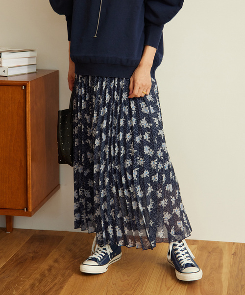 JOURNAL STANDARD relume(ジャーナルスタンダード レリューム)の「ドットフラワープリントプリーツスカート(スカート・レディース・ブラック/ネイビー・FREE)」の7枚目の写真