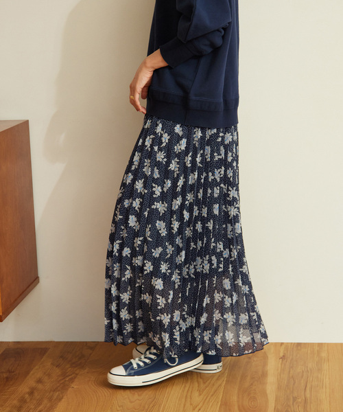 JOURNAL STANDARD relume(ジャーナルスタンダード レリューム)の「ドットフラワープリントプリーツスカート(スカート・レディース・ブラック/ネイビー・FREE)」の16枚目の写真
