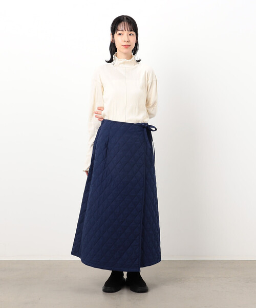 ONIGIRI(オニギリ)の「ランダムリブ ハイネック カットソー(Tシャツ/カットソー・レディース・グリーン系/ブルー/アイボリー/モカ/イエロー/チャコール/オレンジ・FREE)」の8枚目の写真
