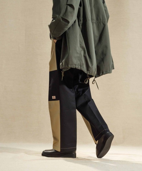 Dickies（ディッキーズ）の「《数量限定追加》《別注 Dickie’s / ディッキーズ》カラーブロック ダブルニー チノパンツ / ルーズフィット / ユニセックス（チノパンツ・メンズ・ブラック/グリーン系その他/ネイビー・S/M/L）」の4枚目の写真