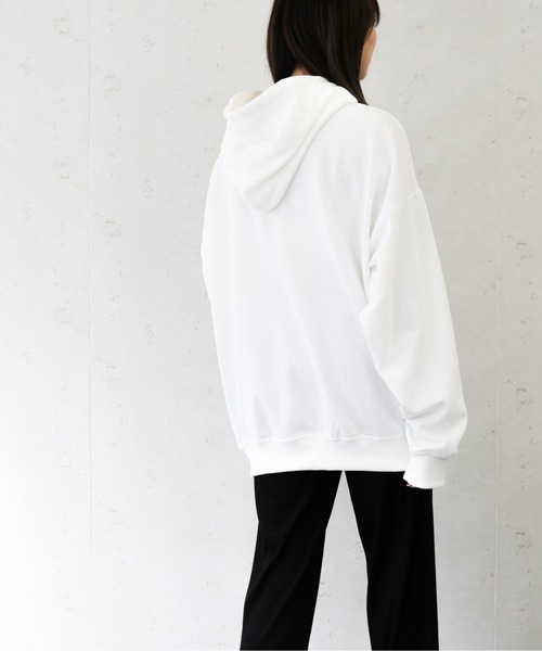 POLO BCS（ポロ ビーシーエス）の「POLO BCS/ポロ　ビーシーエス　T/C裏毛カレッジロゴプルパーカー（パーカー・メンズ・ホワイト/ブラック/ネイビー・MEDIUM/LARGE）」の11枚目の写真