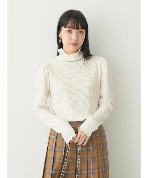 earth music&ecology(アースミュージックアンドエコロジー)の「ハイネックパワショルプルオーバー(Tシャツ/カットソー・レディース・ベージュ/ブラック/サックスブルー/アイボリー・M/S)」の18枚目の写真