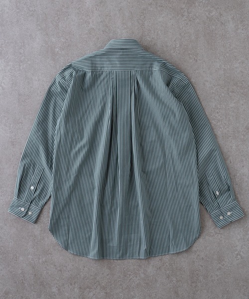 BRICK & SONS（ブリックアンドサンズ）の「リラックスバックプリーツシャツ＜グリーンストライプ＞（シャツ/ブラウス・メンズ・グリーン・XS/S/M/L/LL）」の9枚目の写真