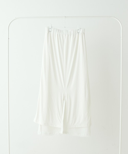 PUAL CE CIN（ピュアルセシン）の「3Dレーススカート（スカート・レディース・ブラック/オフホワイト・FREE）」の5枚目の写真