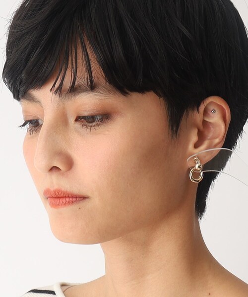 OPAQUE.CLIP（オペークドットクリップ）の「◆スモールメタルリングピアス（ピアス（両耳用）・レディース・ゴールド/シルバー・00）」の4枚目の写真