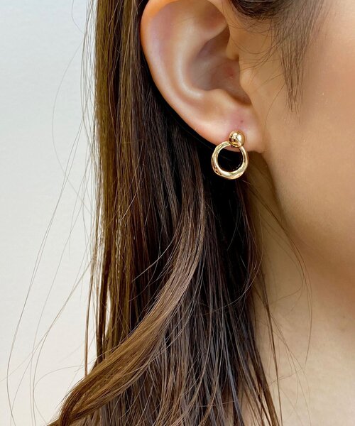 OPAQUE.CLIP（オペークドットクリップ）の「◆スモールメタルリングピアス（ピアス（両耳用）・レディース・ゴールド/シルバー・00）」の2枚目の写真