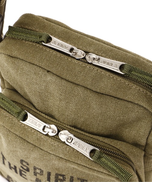 AVIREX（アヴィレックス）の「STENCIL SHOULDER BAG / ステンシル ショルダー バッグ /  AVIREX / アヴィレックス（ショルダーバッグ・メンズ・オリーブ系・F）」の9枚目の写真