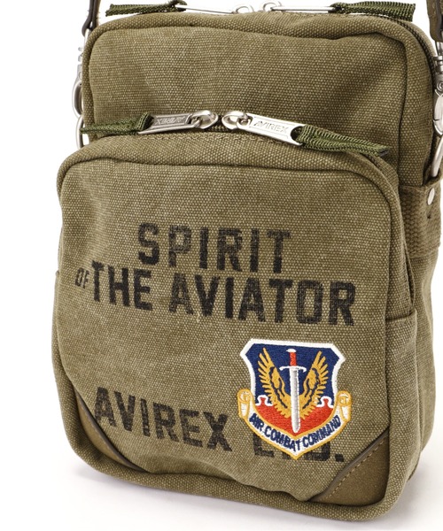 AVIREX（アヴィレックス）の「STENCIL SHOULDER BAG / ステンシル ショルダー バッグ /  AVIREX / アヴィレックス（ショルダーバッグ・メンズ・オリーブ系・F）」の10枚目の写真