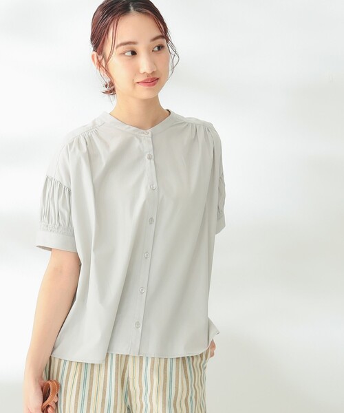 B:MING by BEAMS(ビーミングバイビームス)の「B:MING by BEAMS / 2WAY シャーリング ブラウス(シャツ/ブラウス・レディース・ライトグレー系/オフホワイト/ラベンダー・MEDIUM/SMALL)」の2枚目の写真