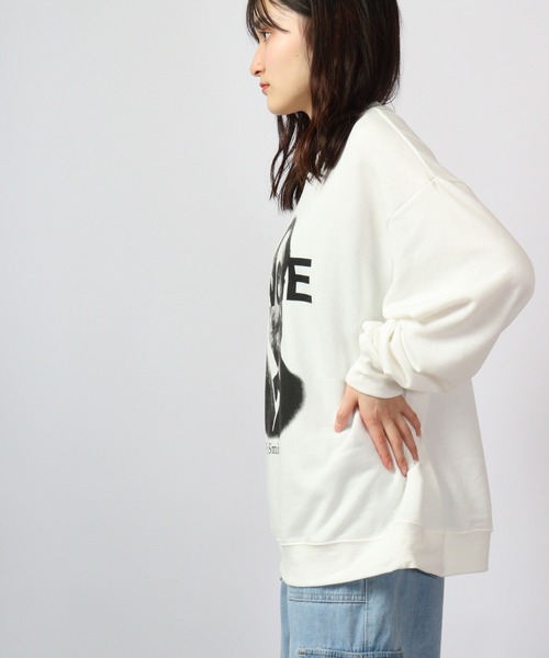 MODISH GAZE(モディシュガゼ)の「MODISH GAZE 裏毛 クルーネック 長袖 BIG スウェット UNCLE(スウェット・メンズ・ブラック/オフホワイト/杢グレー・M/L)」の4枚目の写真
