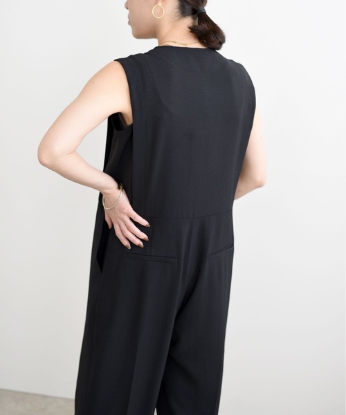 LHELBIE（レルビエ）の「ボタンデザインオールインワン（サロペット 