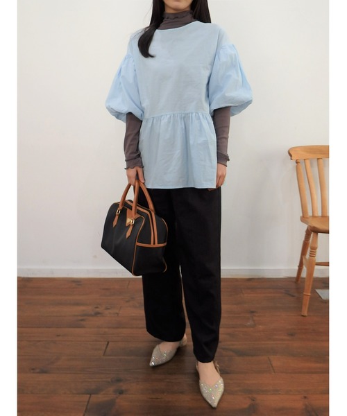 EASEBLUE(イーズブルー)の「袖ボリュームチュニック(シャツ/ブラウス・レディース・ブラック/ブルー/オフホワイト・FREE)」の14枚目の写真