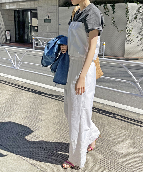 Spick & Span(スピックアンドスパン)の「エンブロイダリーコンビネゾン(サロペット/オーバーオール・レディース・ブラック/ホワイト・FREE)」の11枚目の写真