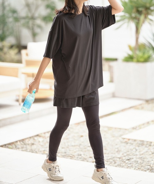 KOBE LETTUCE（コウベレタス）の「[CandyCool]UVカットTシャツ×ショートパンツセットアップ（セットアップ・レディース・ブルーグリーン/グレイッシュベージュ/ブラック・FREE）」の5枚目の写真