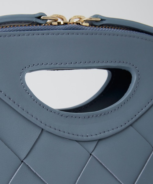 PELLICO（ペリーコ）の「ANELLI INTRECCIATO MINIME バッグ CYAN BLUE（クラッチバッグ・レディース・ブルー・FREE）」の6枚目の写真