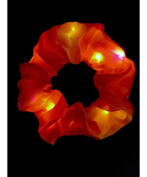 Catherine Cottage（キャサリンコテージ）の「【ZOZO限定】光るシュシュ（シュシュ・レディース・ブルー/グレー/パープル/イエロー/オレンジ/ホワイト/ピンク/グリーン/レッド/ライラック/ライトイエロー/ブラック・FREE）」の12枚目の写真