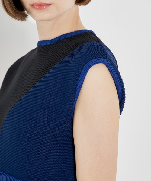 CITY TOKYO（シティトウキョウ）の「【手洗い可能】【サマーニット】カラーブロッキングニットワンピース（ワンピース・レディース・ブラック/ベージュ/グリーン・1/2）」の12枚目の写真