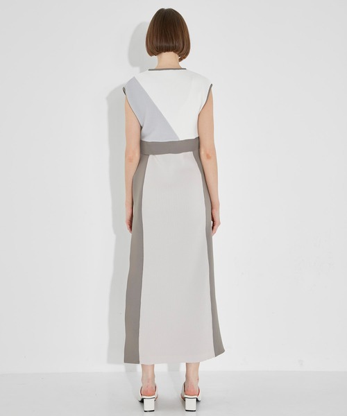 CITY TOKYO（シティトウキョウ）の「【手洗い可能】【サマーニット】カラーブロッキングニットワンピース（ワンピース・レディース・ブラック/ベージュ/グリーン・1/2）」の21枚目の写真