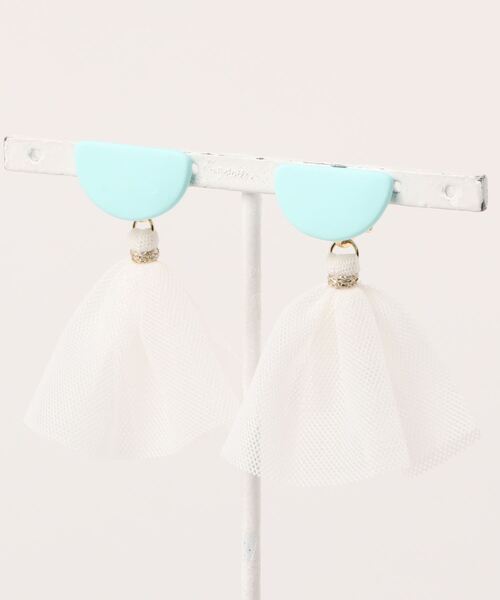 tone(トーン)の「【atelier*mio】クレイ × ソフトチュール earring(イヤリング・レディース・ブラック/ホワイト/イエロー/ミント/ピンク・FREE)」の1枚目の写真