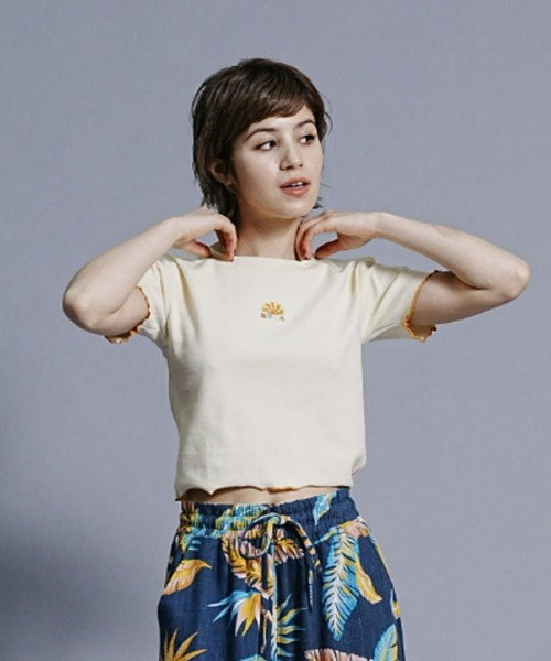 RVCA(ルーカ)の「RVCA/ルーカ ワンポイントミニTシャツ BD043-235(Tシャツ/カットソー・レディース・ブラック/ベージュ・S/M)」の2枚目の写真