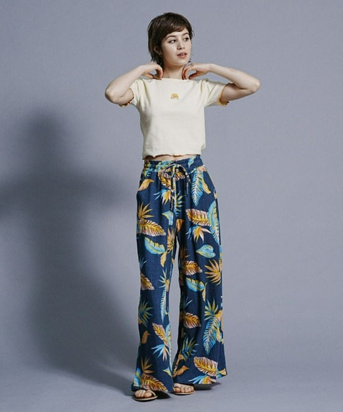RVCA(ルーカ)の「RVCA/ルーカ ワンポイントミニTシャツ BD043-235(Tシャツ/カットソー・レディース・ブラック/ベージュ・S/M)」の5枚目の写真