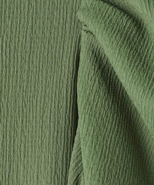 e/rm（イーアールエム）の「【e/rm】テクスチャーカタパフワンピース_5分袖（ワンピース・レディース・ブラック系その他2/ブルー系その他4/イエロー/グリーン系その他4/ホワイト系その他6/オレンジ系その他2・FREE）」の8枚目の写真