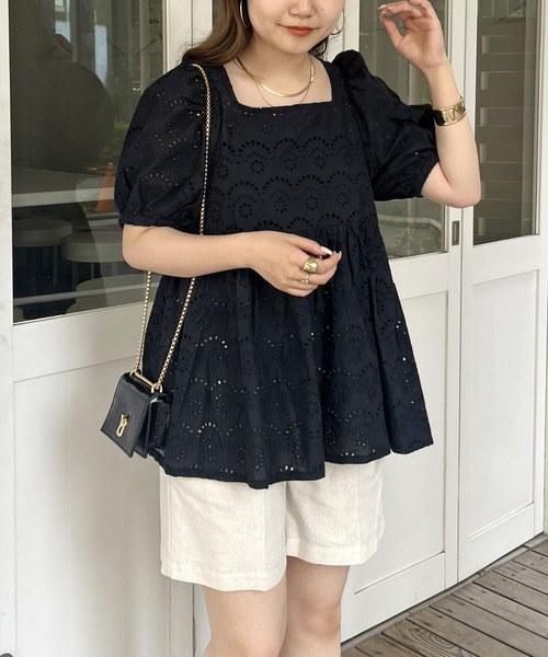 prose verse（プロズヴェール）の「スクエアパフコットンレースペプラムブラウス（シャツ/ブラウス・レディース・ブラック/オフホワイト・MEDIUM）」の21枚目の写真