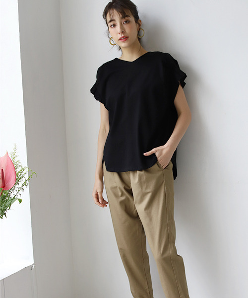 REAL CUBE（リアルキューブ）の「ドライタッチコットンフリルTシャツ（Tシャツ/カットソー・レディース・ブラック/オフホワイト/キャメル・M）」の4枚目の写真