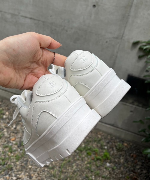 one after another NICE CLAUP(ワンアフターアナザーナイスクラップ)の「ボリュームソールスニーカー(スニーカー・レディース・ピンク系その他/オフホワイト・S/M/L/LL)」の16枚目の写真