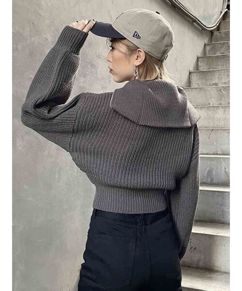 MURUA（ムルーア）の「ZIPショートニット【WEB限定ジップニット】（ニット/セーター・レディース・グレー/オレンジ/ブルー/グリーン/アイボリー・FREE）」の11枚目の写真