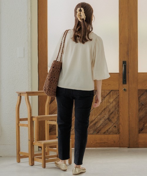 flower（フラワー）の「フェミニンバルーントップ（Tシャツ/カットソー・レディース・アイボリー/ブラウン・FREE）」の9枚目の写真