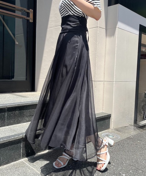 one after another NICE CLAUP(ワンアフターアナザーナイスクラップ)の「【S/Mサイズあり】バックレースアップフレアスカート(スカート・レディース・ブラック/ブラック系その他/ホワイト系その他/ドット・MEDIUM/SMALL)」の9枚目の写真