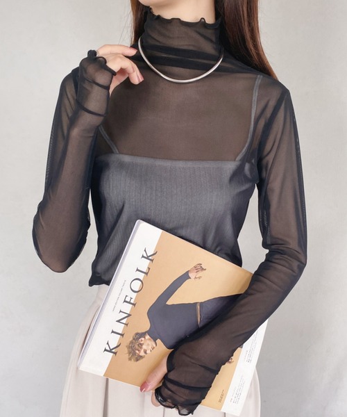 MYMOOD.(マイムード)の「フィンガーホール メロウハイネックシアートップス(その他トップス・レディース・グレー/グリーン/アイボリー/ブラック/ホワイト/ピンク・FREE)」の3枚目の写真