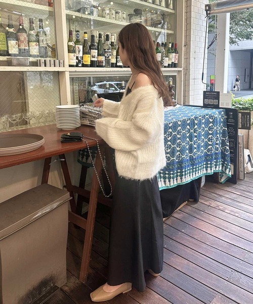 GeeRA(ジーラ)の「【新色追加】ミックスシャギーオーバーサイズVネックカーディガン(カーディガン/ボレロ・レディース・ベージュ/グレー/オフホワイト/ライトグレー・MEDIUM/LARGE)」の19枚目の写真