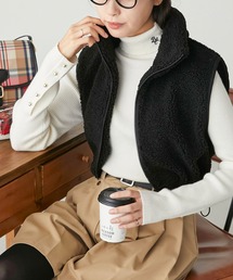 ボアドロストスタンドショートベスト