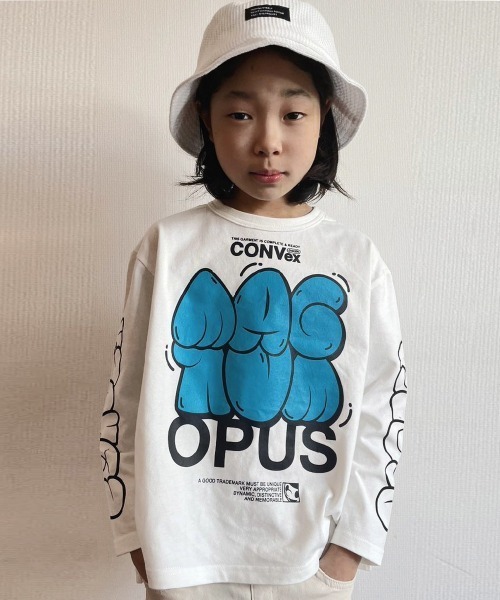 CONVEX(コンベックス)の「グラフィティ/ロングワイドTシャツ(Tシャツ/カットソー・キッズ・ブラック/オフホワイト/ベージュ/グレー・120cm/150cm/130cm/160cm/140cm)」の2枚目の写真