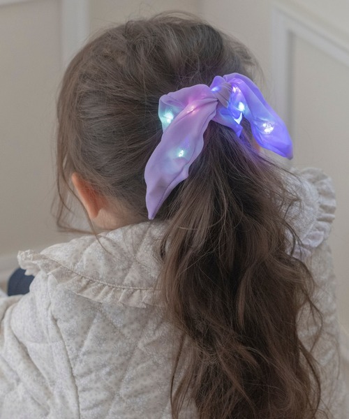 Catherine Cottage（キャサリンコテージ）の「【ZOZO限定】光るうさみみシュシュ（シュシュ・キッズ・ホワイト/ブルー/ピンク/パープル/グリーン/イエロー・FREE）」の2枚目の写真